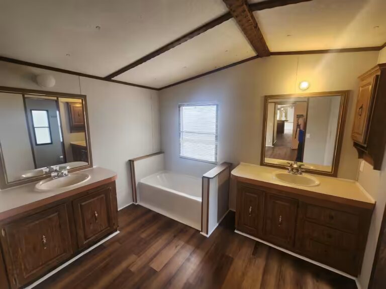 getVsWalT, homes, safe, Parakeet Communities, living, Manufactured homes for sale